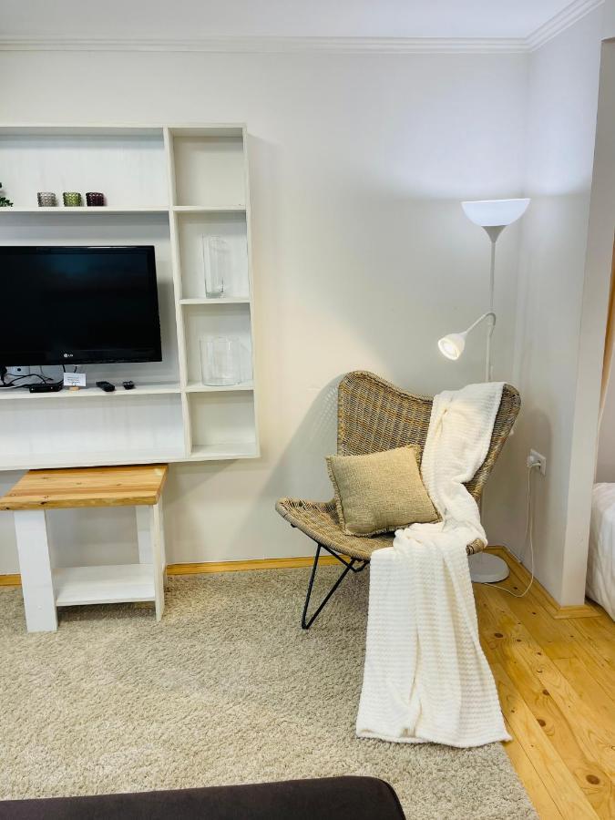 Apartment Privokzalnaya Square Ivano Frankivsk Bagian luar foto