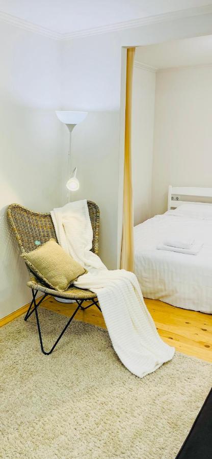 Apartment Privokzalnaya Square Ivano Frankivsk Bagian luar foto