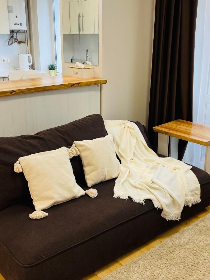 Apartment Privokzalnaya Square Ivano Frankivsk Bagian luar foto